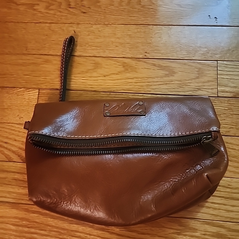Patracia Nash  Brown Leather Wristlet